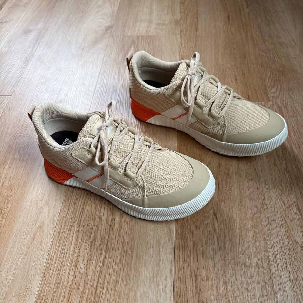 Sorel Womens Out 'N About III Low Waterproof Sneaker Beige/Tan Orange US Size 11